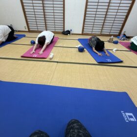 鹿児島市 noricoピラティスでのマシンピラティス・レッスン風景